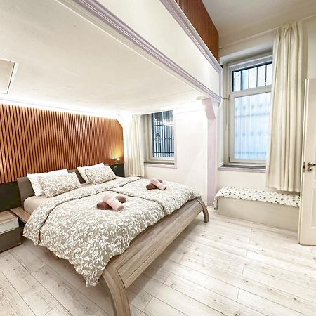 Yes, Yes! Lovely Apartment Good Amenities Budapest Center Εξωτερικό φωτογραφία