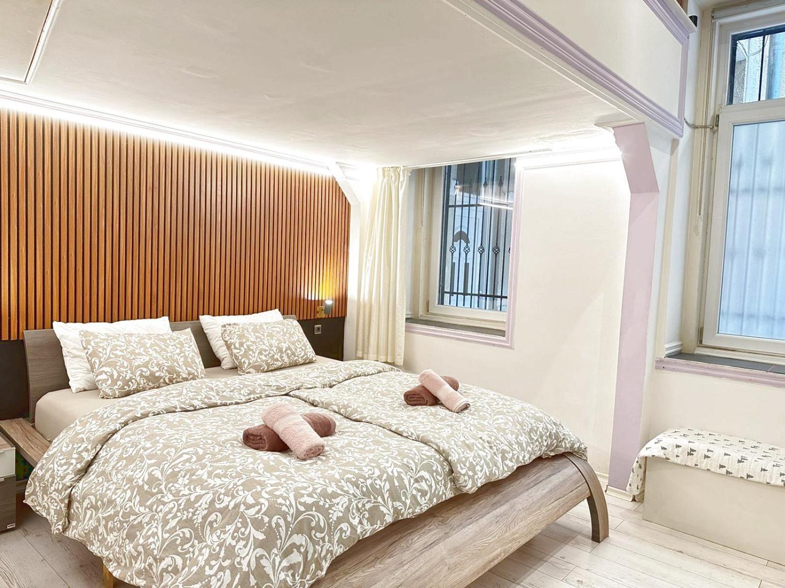 Yes, Yes! Lovely Apartment Good Amenities Budapest Center Εξωτερικό φωτογραφία